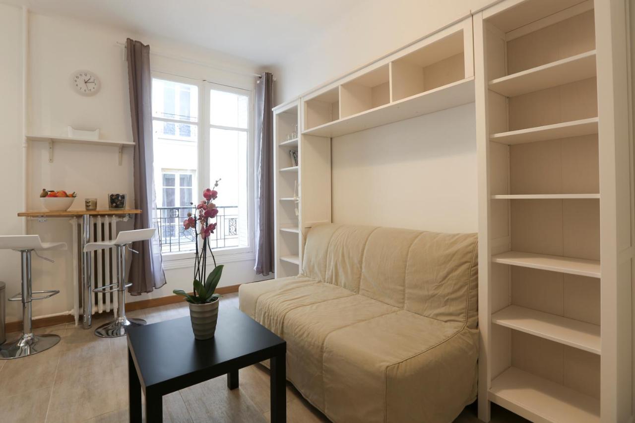 דירות פריז Renovated Studio For 2 חדר תמונה